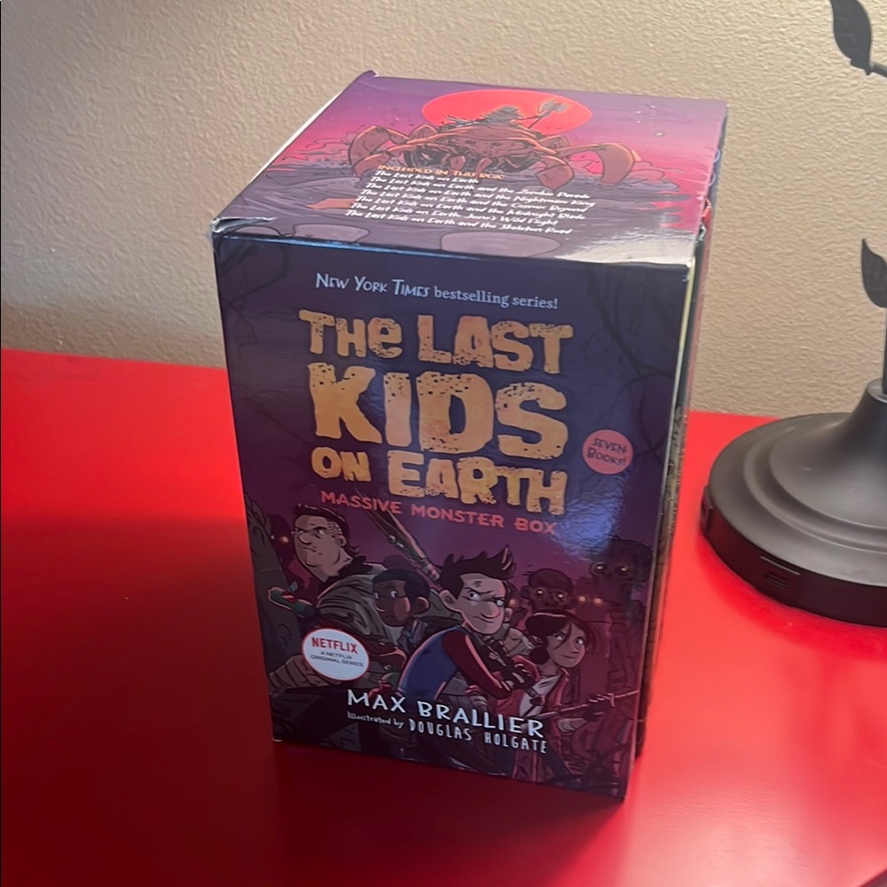 The Last Kids on Earth Massive Monster Box Set